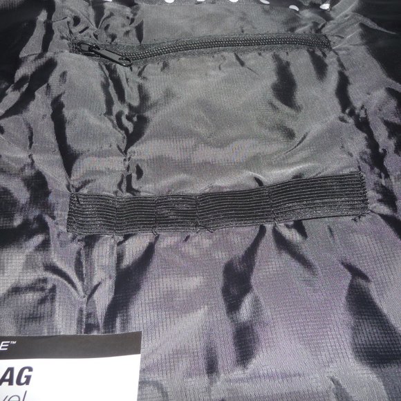 Nubrilliance Cosmetic Drawstring Bag - Picture 2 of 4